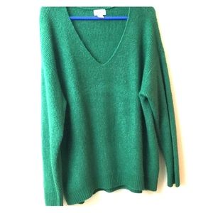 Cozy green sweater